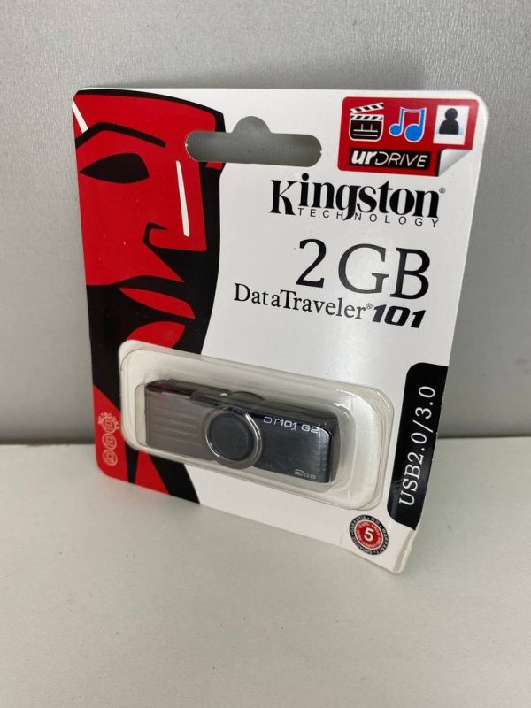 Флешка Kingston 2GB